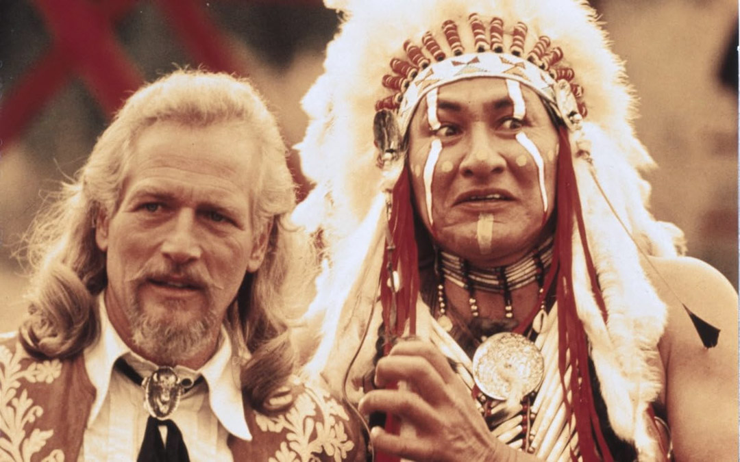 Paul Newman, Will Sampson dans Buffalo Bill et les Indiens